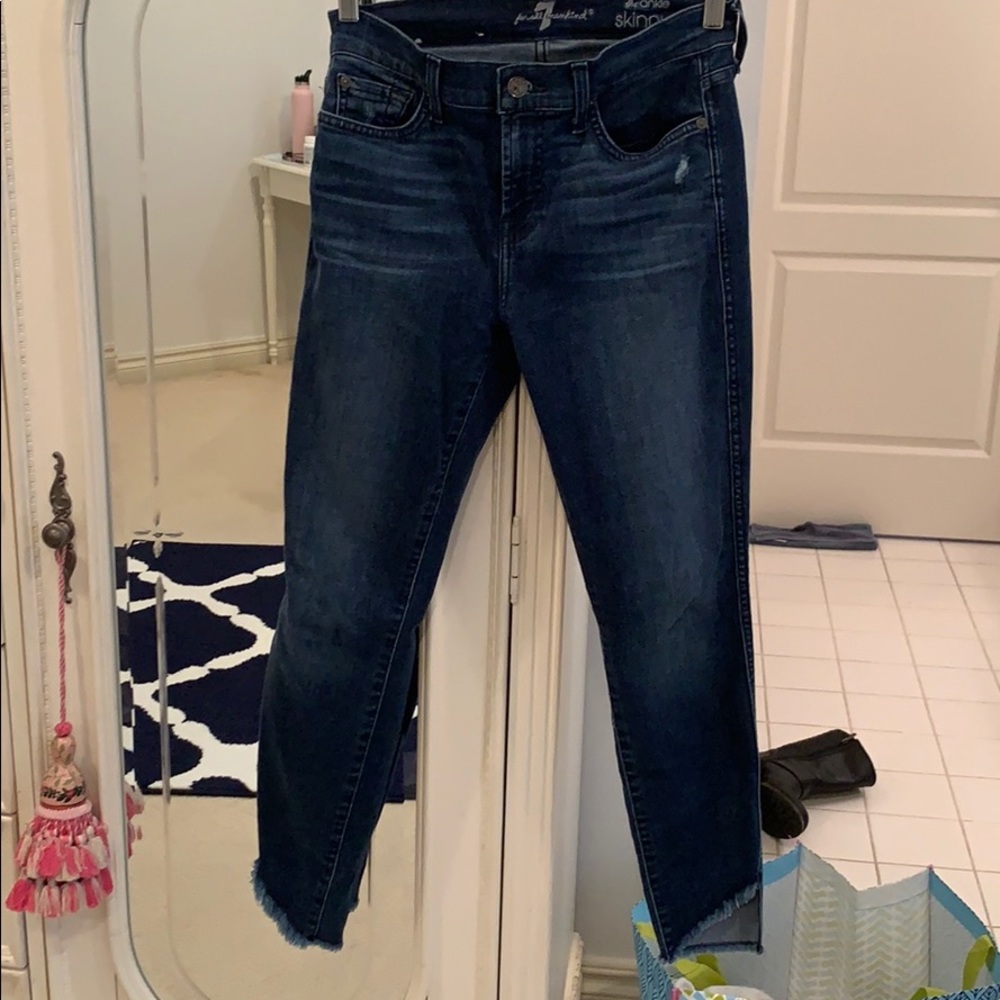 Classic Blue Jeans with fringed ankle